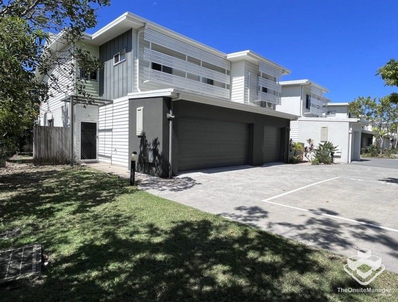 rental property Sunshine Coast