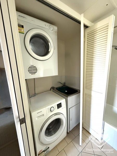 rental property Invalid address