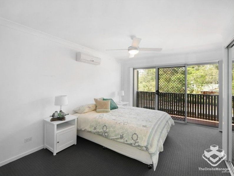 rental property Sunshine Coast