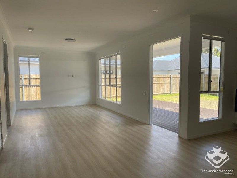 rental property Wide Bay