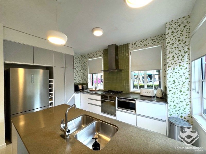 rental property Gold Coast