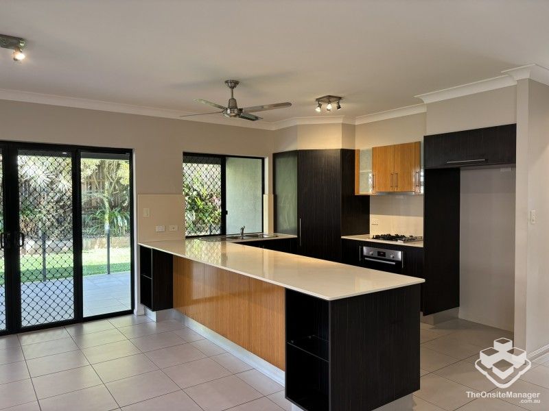 rental property Cairns