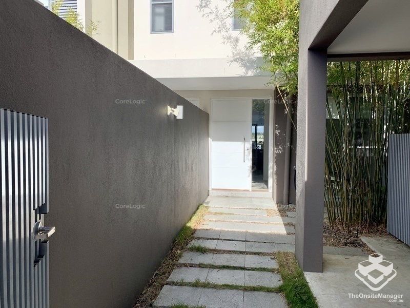 rental property Gold Coast