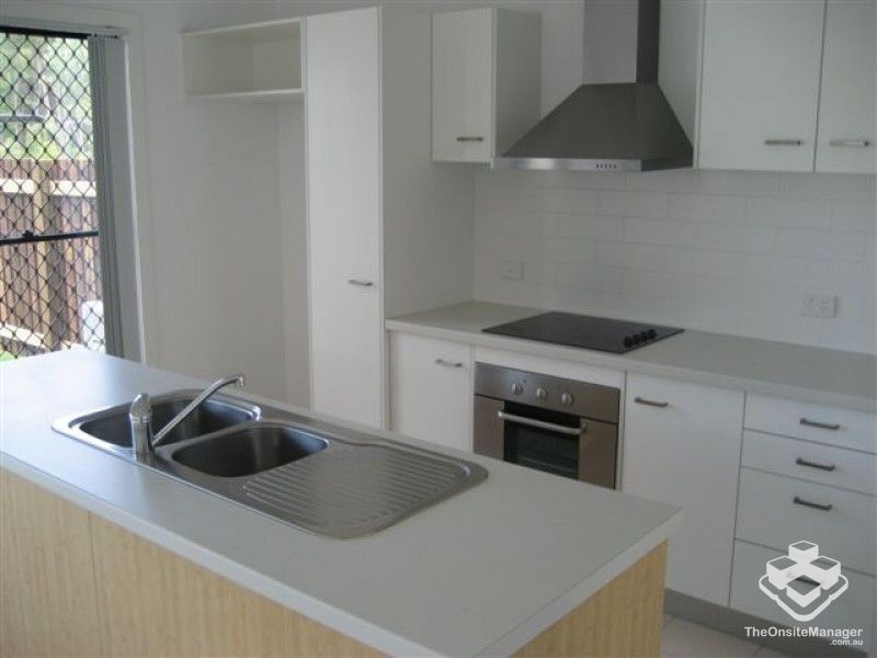 rental property Sunshine Coast