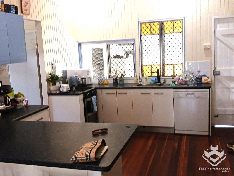 rental property Townsville