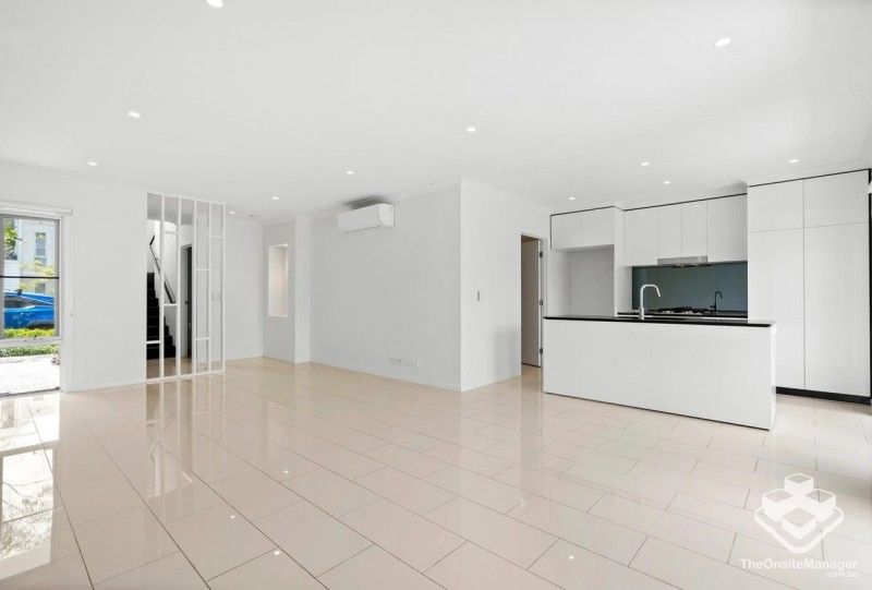 rental property Gold Coast