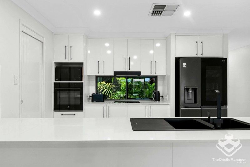 rental property Wide Bay