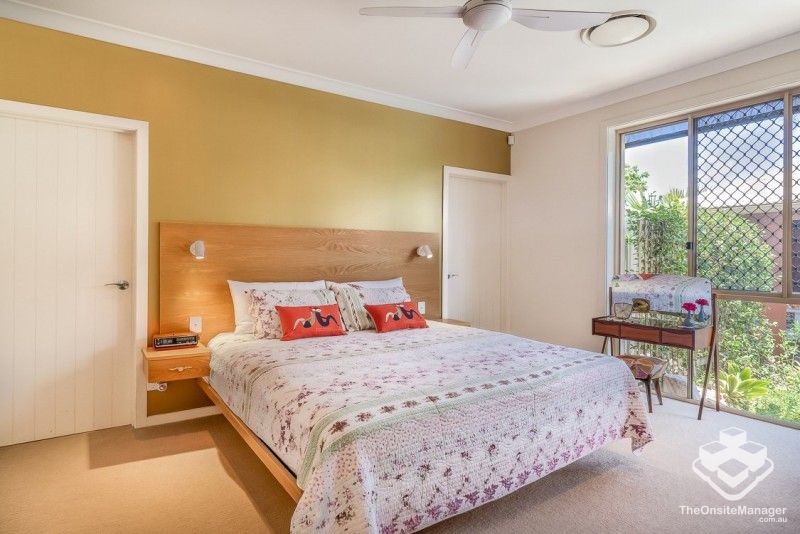 rental property Sunshine Coast