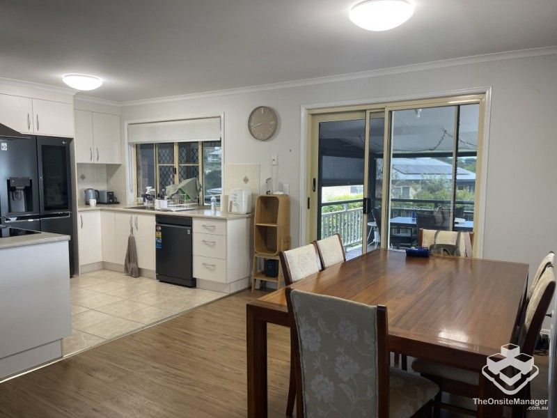 rental property Wide Bay