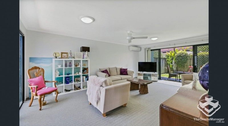 rental property Sunshine Coast