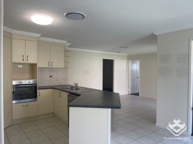 rental property Wide Bay