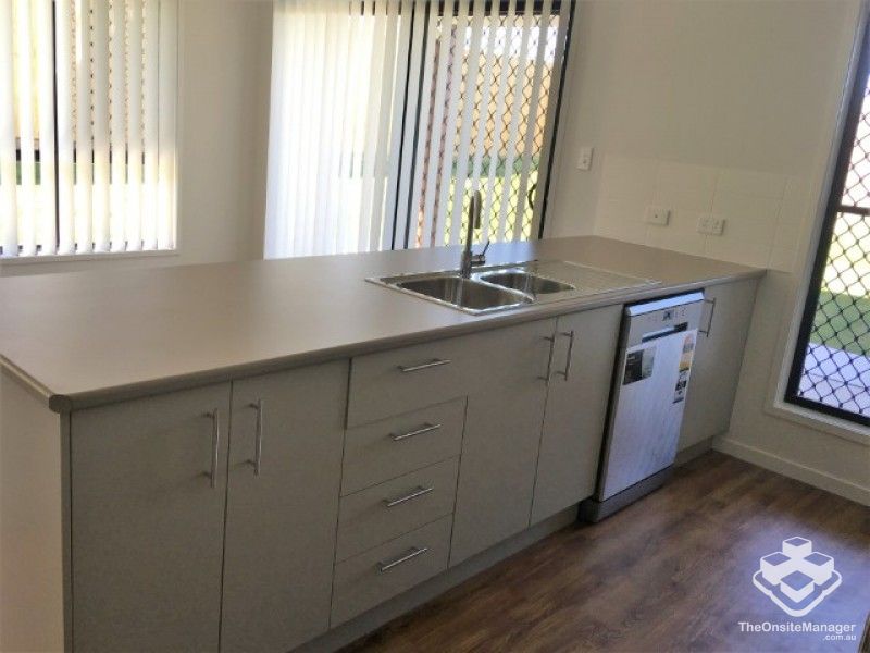 rental property Wide Bay