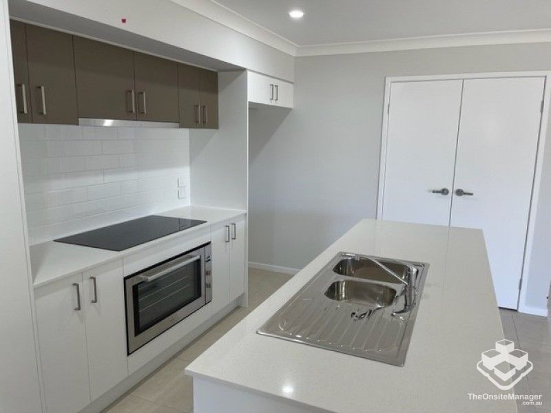 rental property Wide Bay