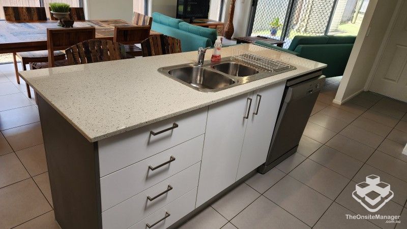 rental property Wide Bay