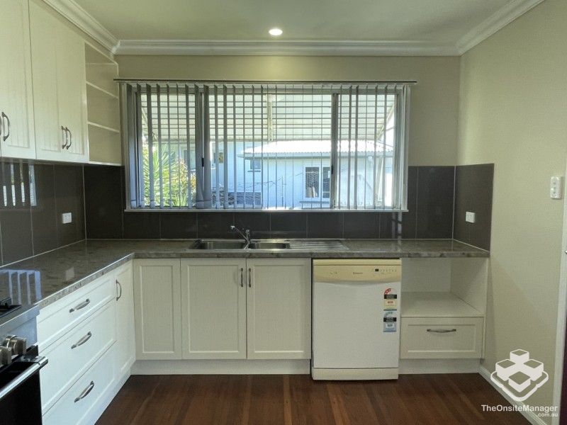 rental property Wide Bay