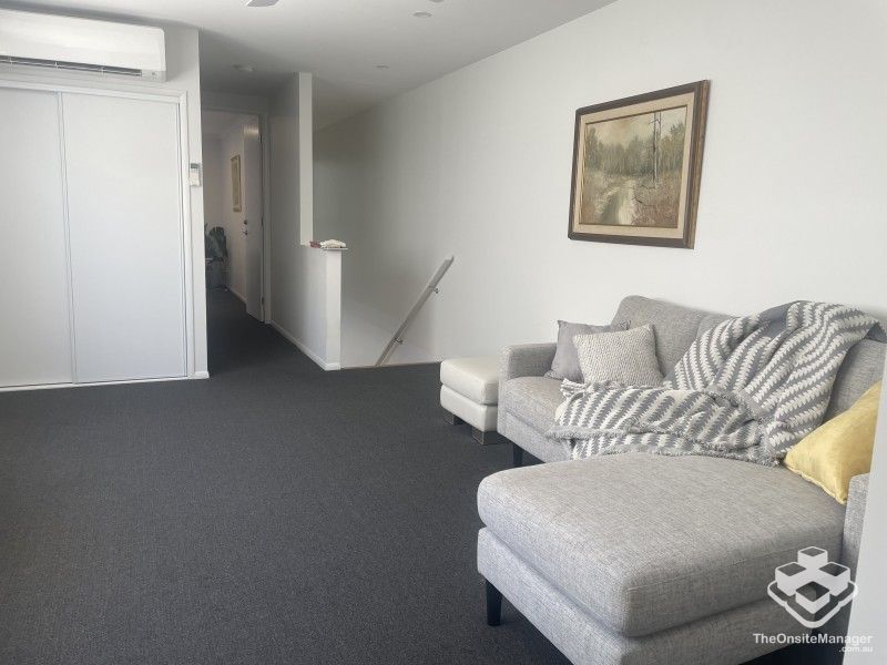 rental property Sunshine Coast