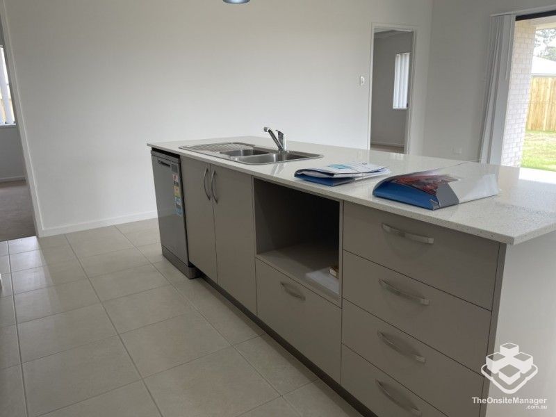 rental property Wide Bay