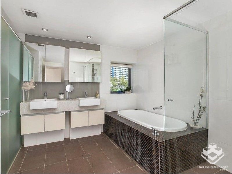 rental property Gold Coast