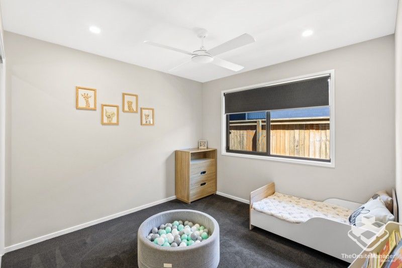 rental property Sunshine Coast