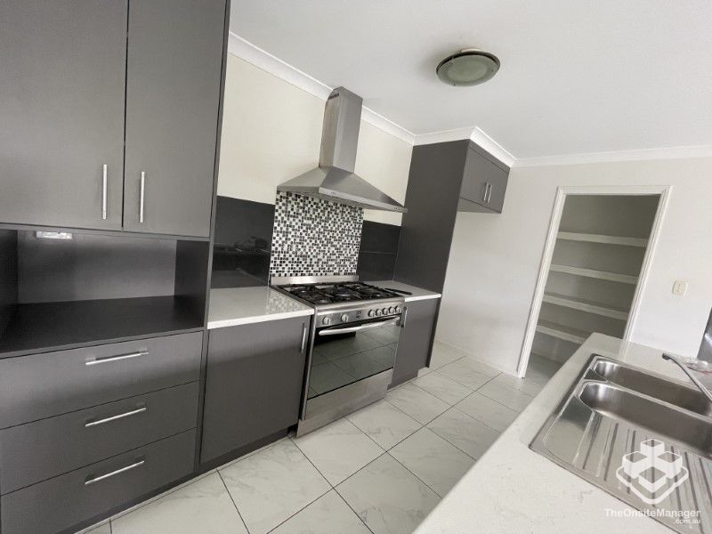 rental property Wide Bay