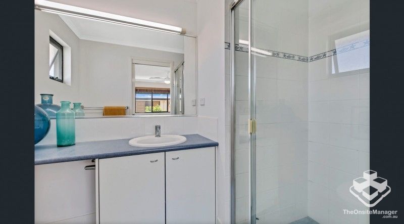 rental property Sunshine Coast