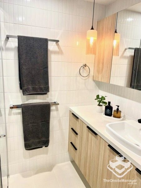 rental property Sunshine Coast