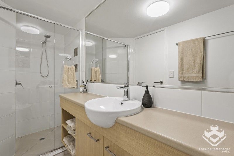 rental property Invalid address