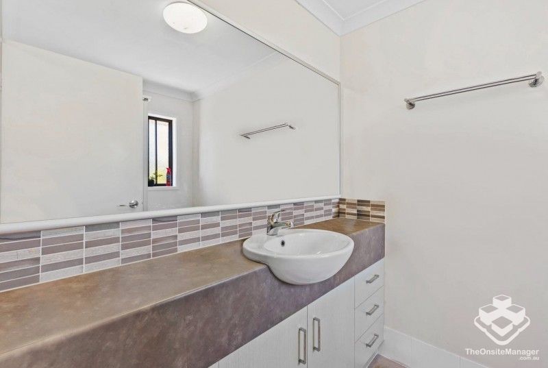 rental property Invalid address
