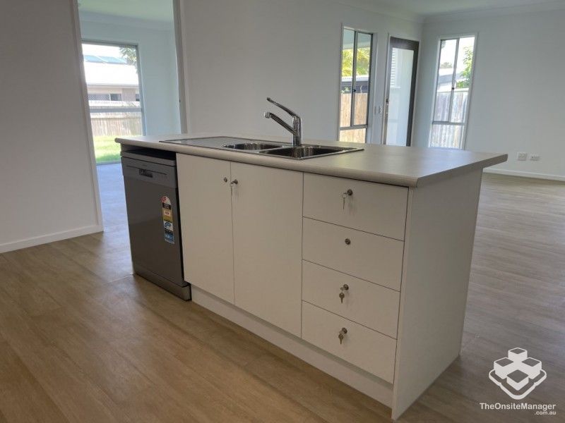 rental property Wide Bay