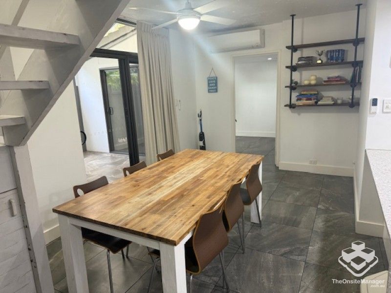 rental property Sunshine Coast