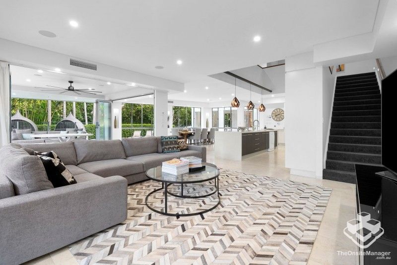 rental property Sunshine Coast