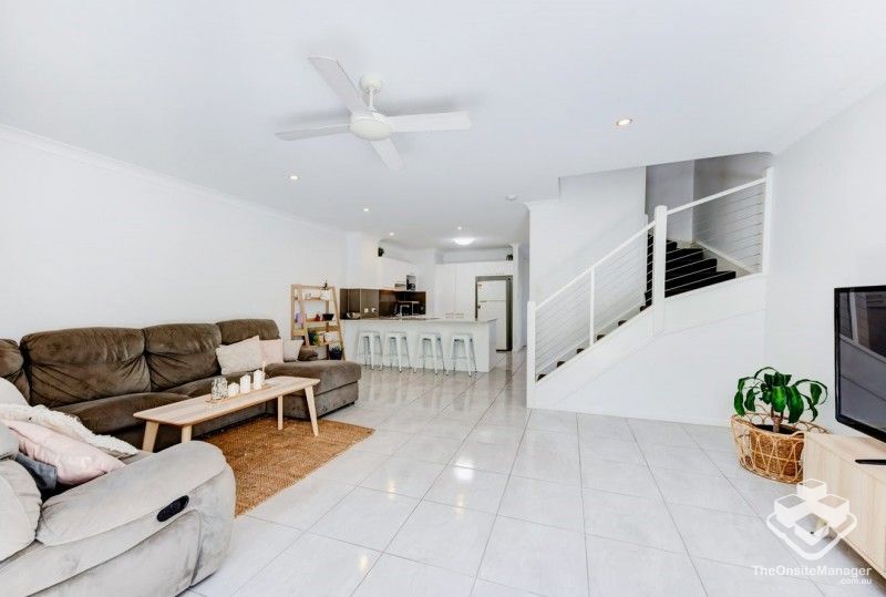 rental property Sunshine Coast