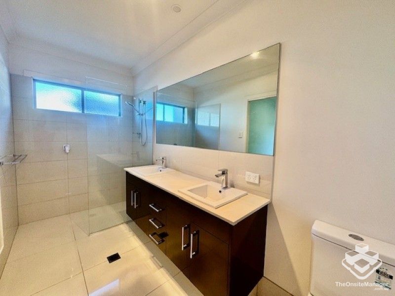 rental property Sunshine Coast