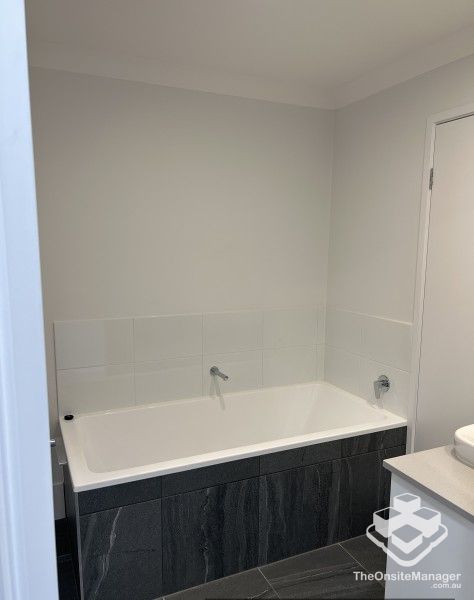 rental property Invalid address