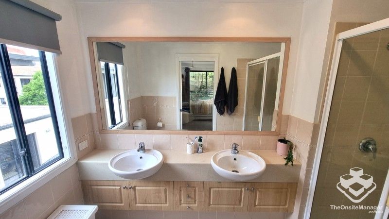 rental property Gold Coast