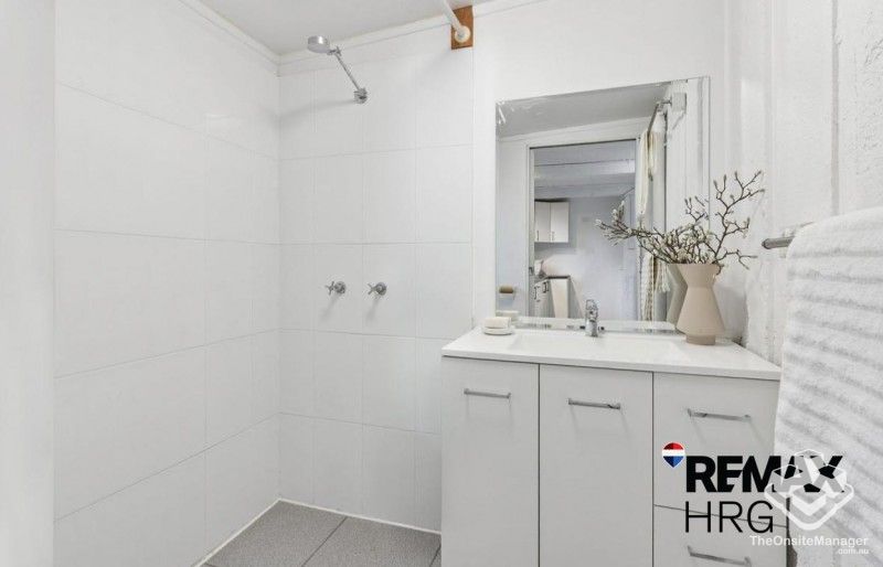 rental property Invalid address