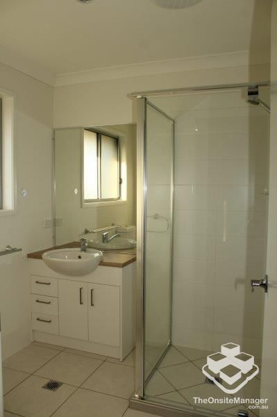 rental property Wide Bay