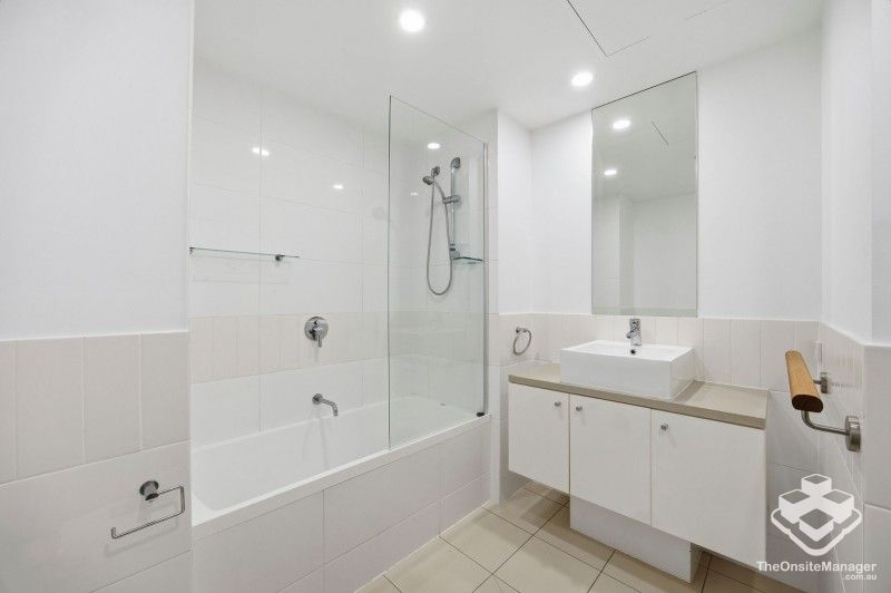 rental property Invalid address