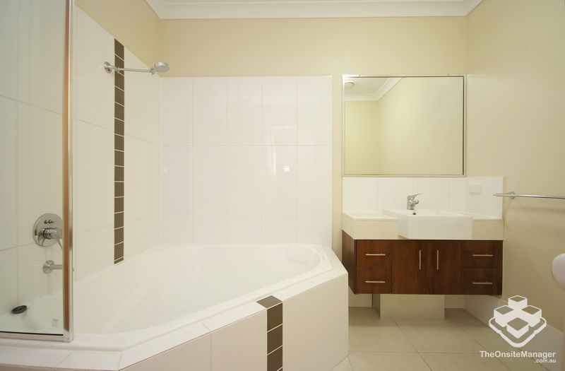 rental property Cairns