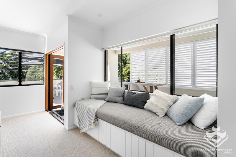 rental property Sunshine Coast