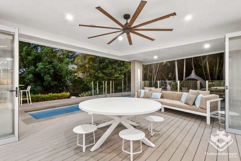 rental property Sunshine Coast