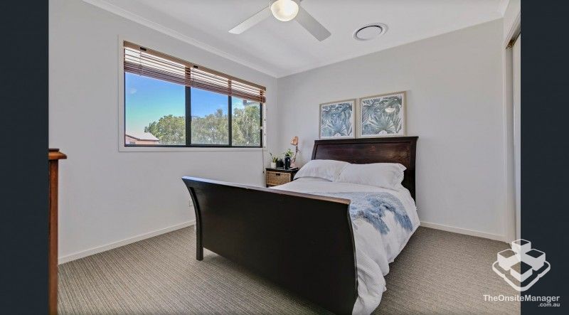 rental property Sunshine Coast