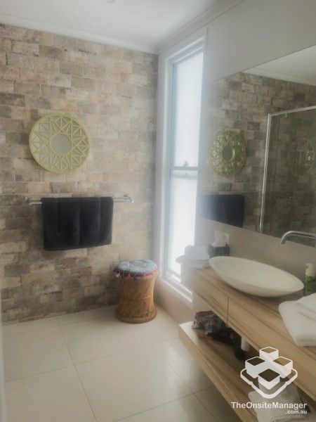 rental property Sunshine Coast