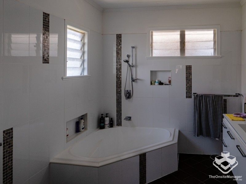 rental property Cairns