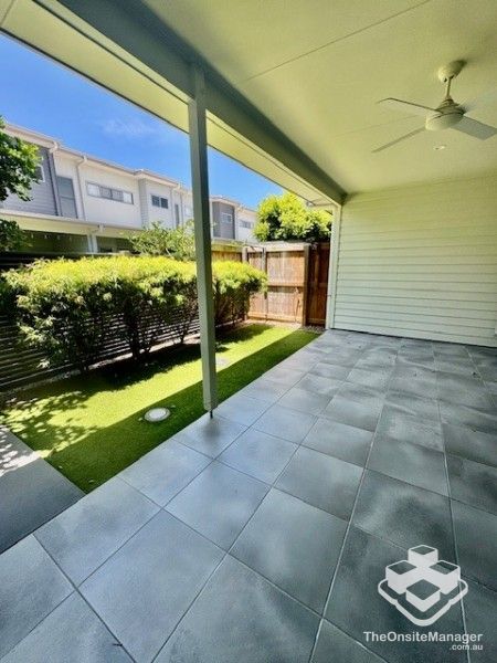 rental property Sunshine Coast