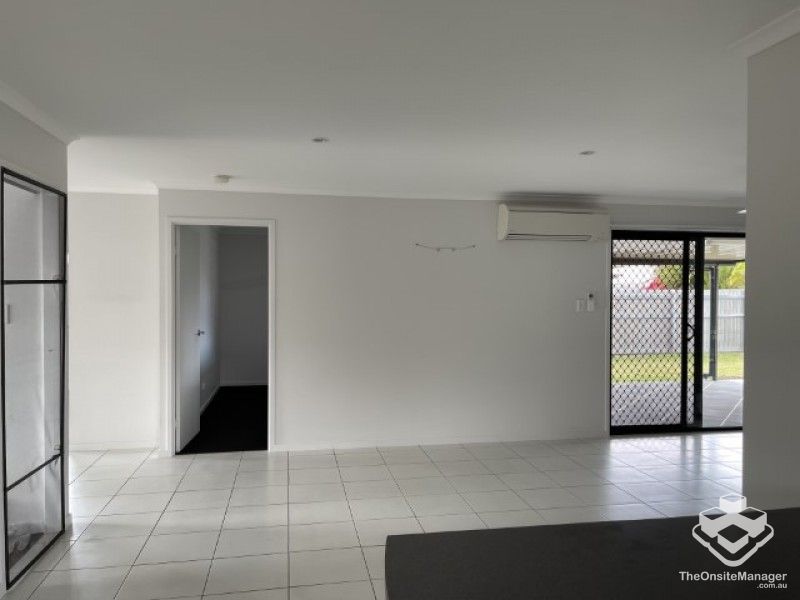 rental property Wide Bay