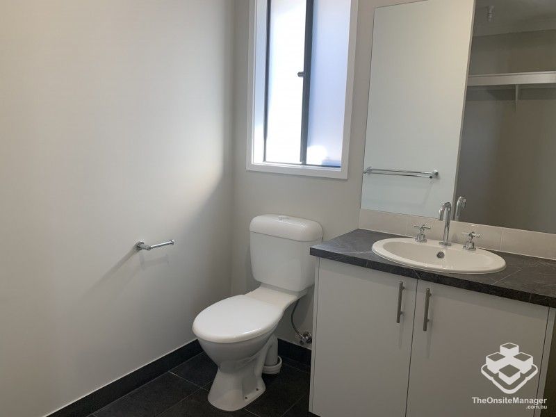 rental property Invalid address