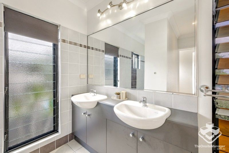 rental property Cairns