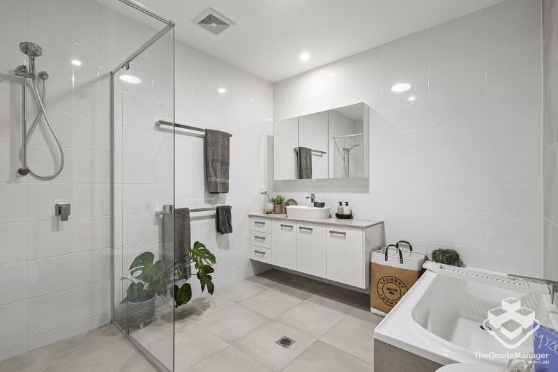 rental property Sunshine Coast