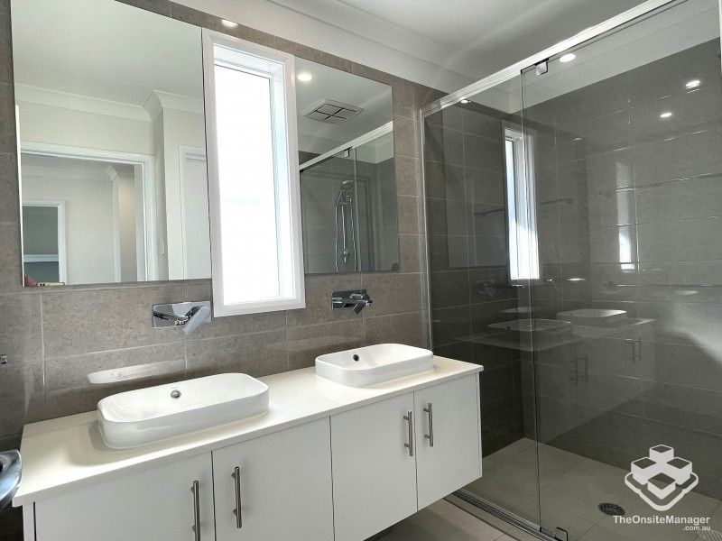 rental property Gold Coast